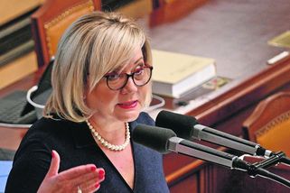 „Nechceme se připravovat na válku.“ Schillerová to schytává za svůj populisticko-pacifistický výrok - Novinky